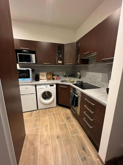 Apartman V Srdci Bratislavy Bratysława Zewnętrze zdjęcie